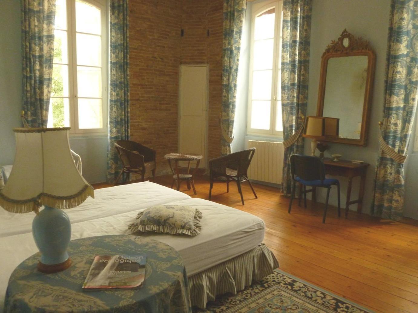 Chateau Lagaillarde Thil  Buitenkant foto